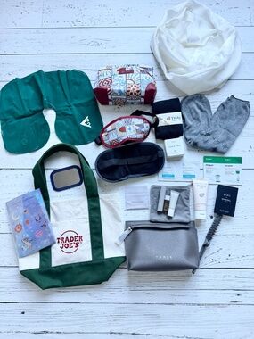Travel beauty bundle - 19 items